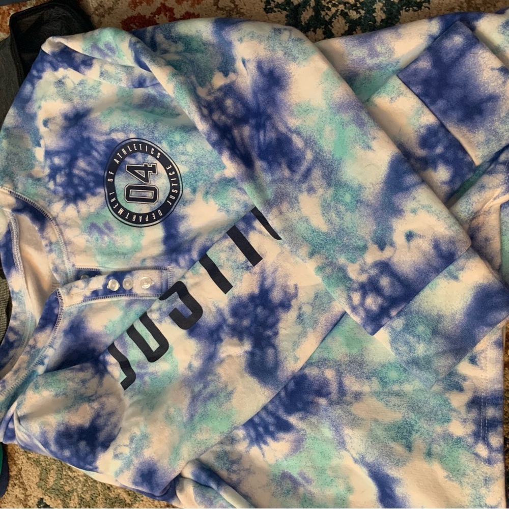 tie dye long sleeve shirt justice 14/16 5 buttons on neck
